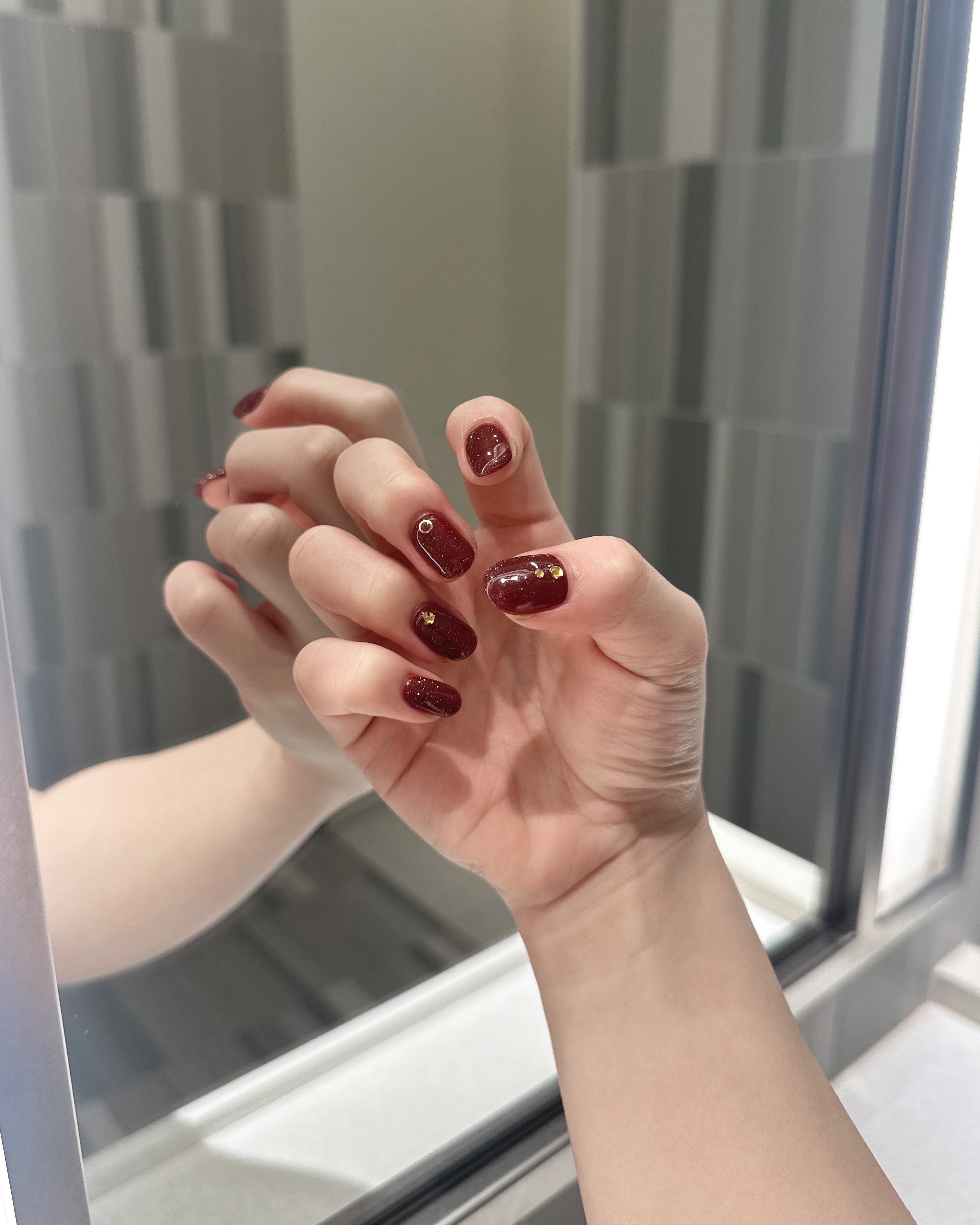 ネイル変えました【孝山美蘭】のメイン画像