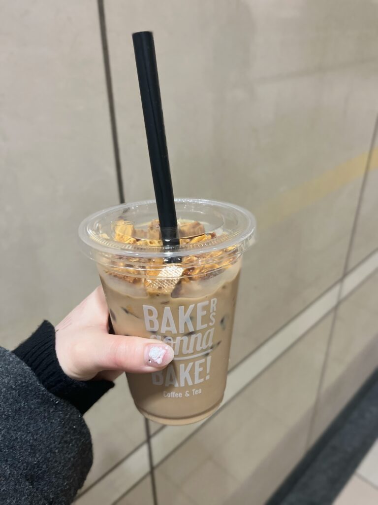 素敵な休日【阿部一葉】のメイン画像